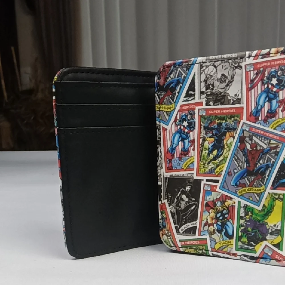 Marvel Trifold Wallet. - Picture 6 of 13